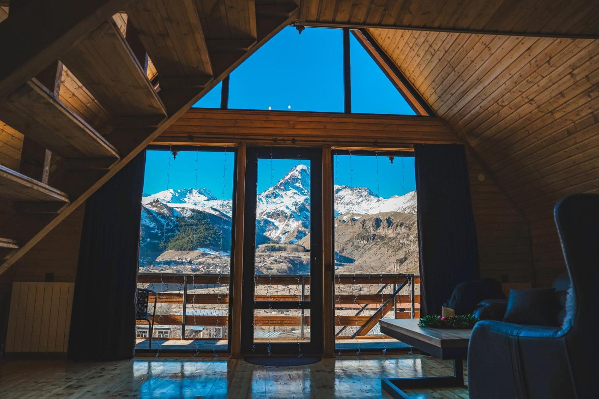 Restart Cottages In Kazbegi Екстериор снимка